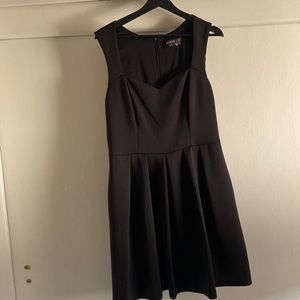 LBD! Black GUESS dress